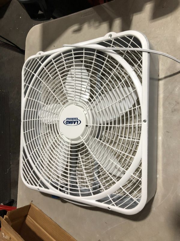 Photo 2 of ***DAMAGED - SEE PICTURES***
Lasko 20" Weather-Shield Performance Box Fan