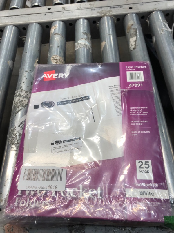 Photo 2 of AVERY Two Pocket Folders, Holds up to 40 Sheets, Business Card Slot, 25 White Folders (47991)