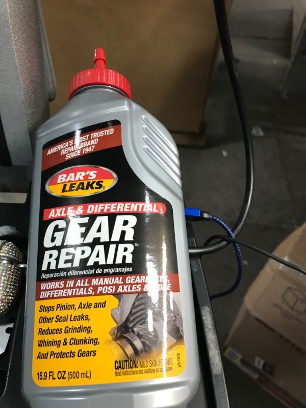Photo 1 of Bar's Leaks Axle and Differential Gear Repair Pack of 1