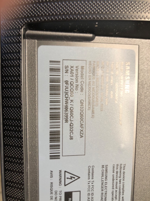 Photo 1 of SAMSUNG 32-Inch Class QLED 4K Q60C Series Quantum HDR, Dual LED, Object Tracking Sound Lite, Q-Symphony, Motion Xcelerator, Gaming Hub, Smart TV with Alexa Built-in (QN32Q60C, 2023 Model) 32-Inch TV Only