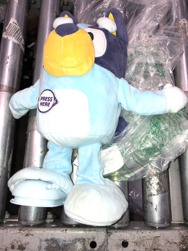 Photo 1 of *TESTED NO POWER ON//CHANGE BATTERIES ** USED BLUEY TOY FOR KIDS 