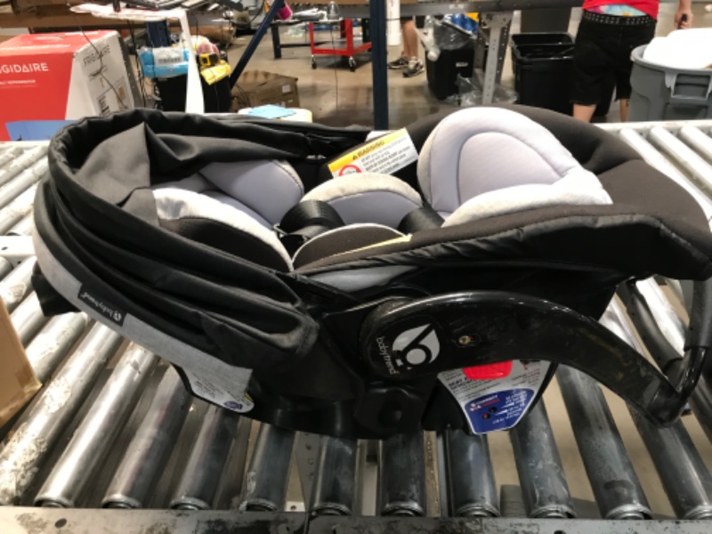 Photo 1 of Baby Trend Secure Snap Tech 35 Infant Car Seat, Nimbus 16.5x16.25x28.5 Inch (Pack of 1)