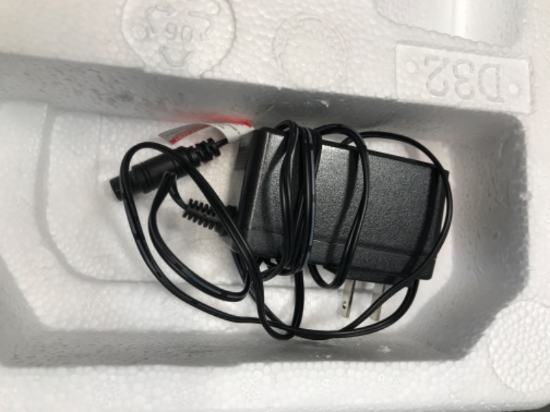 Photo 1 of **NON-FUNCTIONAL**** Hover-1 Helix Electric Hoverboard | 7MPH Top Speed, 4 Mile Range, 6HR Full-Charge, Built-in Bluetooth Speaker, Rider Modes: Beginner to Expert Hoverboard Black