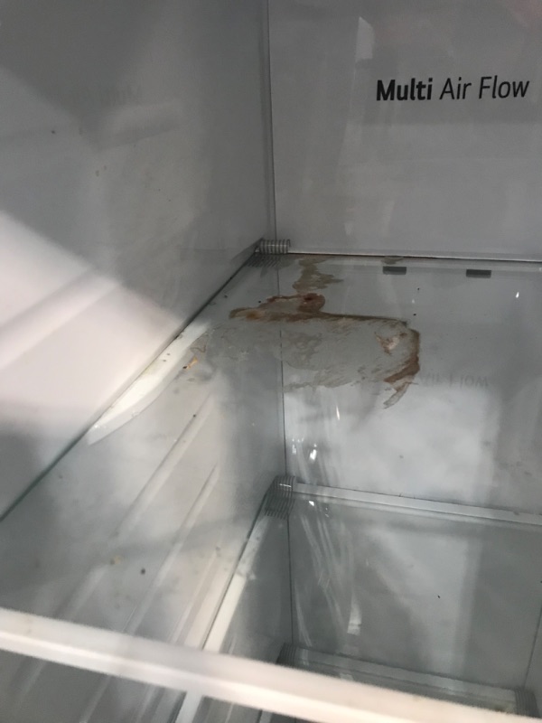 Photo 4 of DENTED/DIRTY**LG Door in Door 27.12-cu ft Side-by-Side Refrigerator with Ice Maker (Printproof Stainless Steel)
