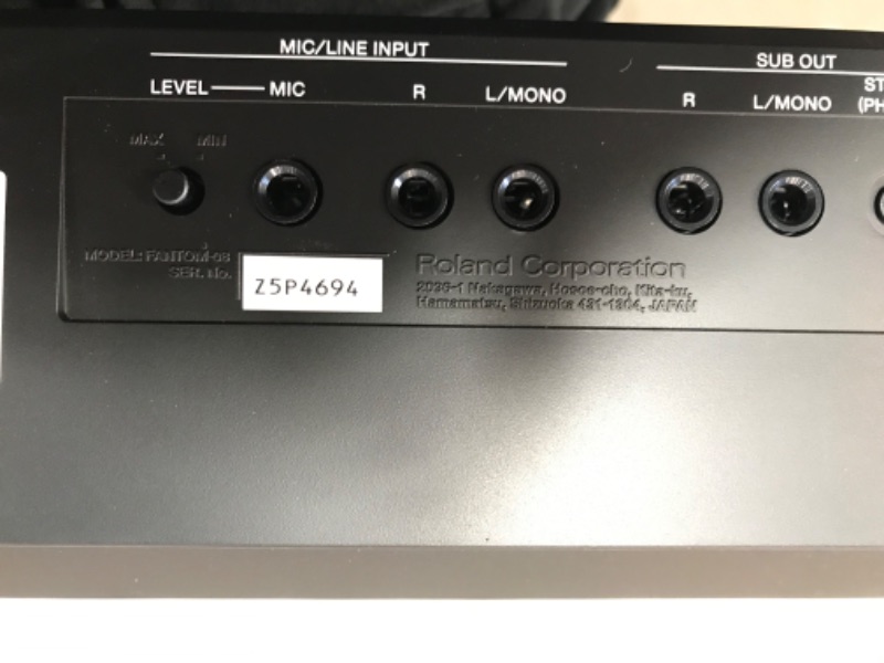 Photo 1 of ***see notes***Roland FANTOM 8 Synthesizer (FANTOM-08)