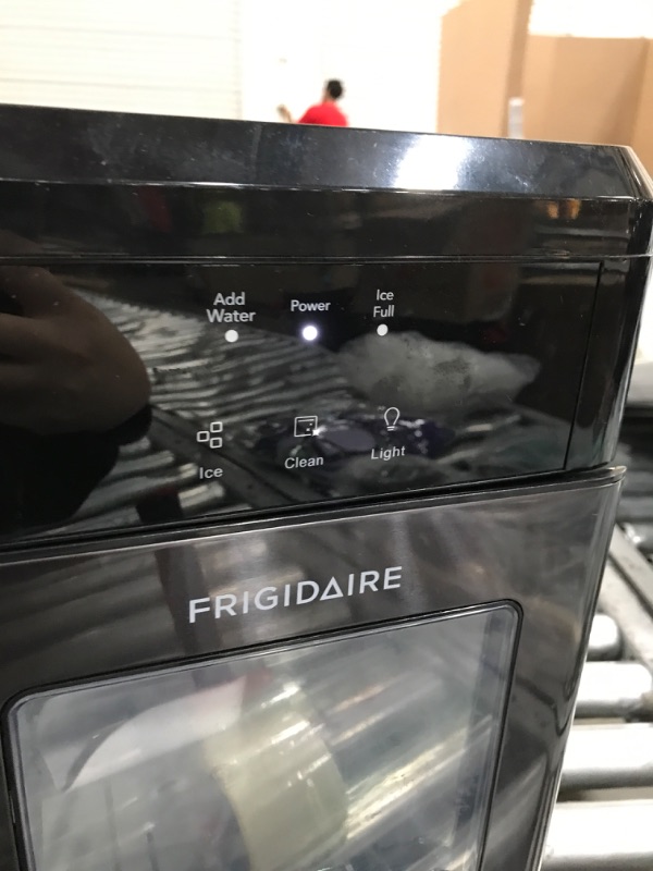 Photo 4 of (PARTS ONLY)Frigidaire EFIC237 Countertop Crunchy Chewable Nugget Ice Maker, 44lbs per day, Auto Self Cleaning, Black Stainless
