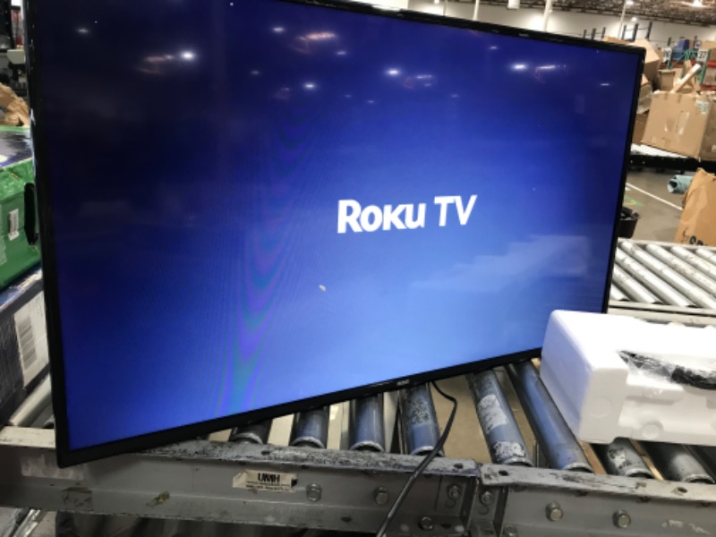 Photo 2 of RCA 40/42-Inch Class Full HD 1080p Roku Smart LED TV, 2023 Model
