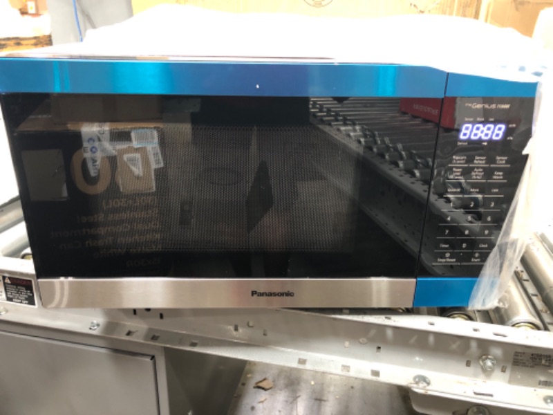 Photo 3 of ***TESTED/ POWERS ON***Panasonic NN-SU66LS 1100W with Genius Sensor Cook and Auto Defrost Countertop Microwave Oven, 1.3 cu ft, Stainless Steel