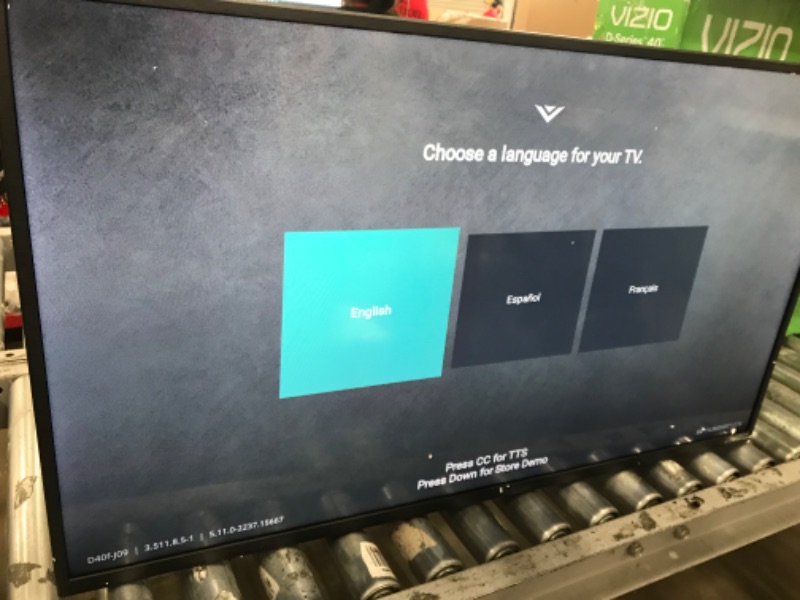 Photo 2 of VIZIO 40-inch D-Series Full HD 1080p Smart TV with Apple AirPlay and Chromecast Built-in, Alexa Compatibility, D40f-J09, 2022 Model 40 in 1080p Bezel