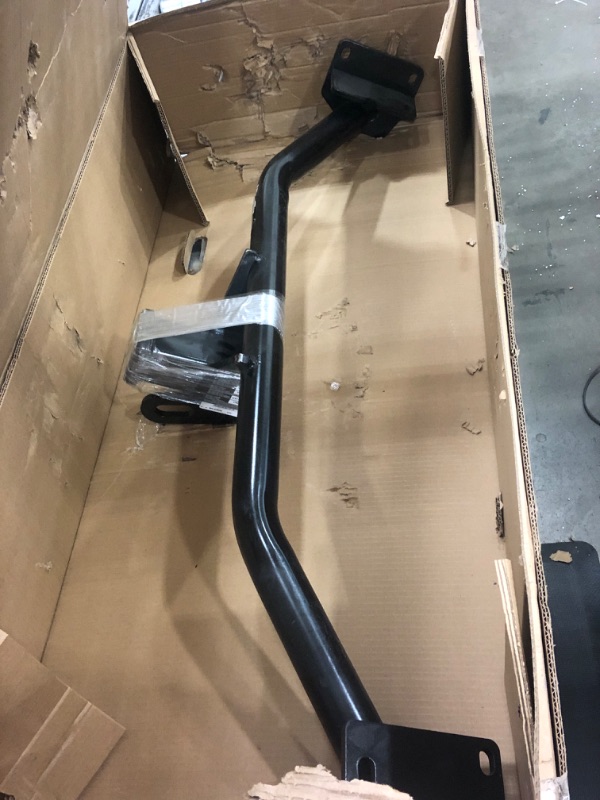 Photo 1 of Draw-Tite 75836 Class 3 Trailer Hitch, 2 Inch Receiver, Black, Compatible with 2016-2021 Hyundai Tucson