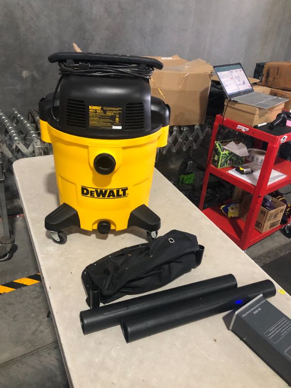 Photo 2 of ***USED - DIRTY - POWERS ON - UNABLE TO TEST FURTHER***
DEWALT Stealthsonic Quiet 12-Gallons 5.5-HP Corded Wet/Dry Shop Vacuum with Accessories Included
