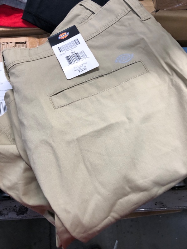 Photo 2 of Dickies Men's 11 Inch Temp-iq Performance Hybrid Utility Short 34 Regular Desert Sand