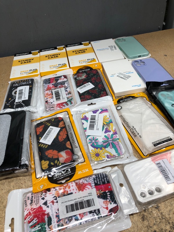 Photo 2 of BUNDLE OF ASSORTED 17 PHONE CASES 