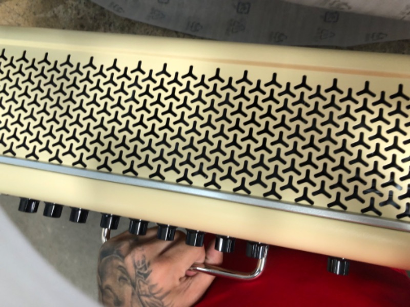 Photo 1 of Yamaha THR30II Wireless Desktop Amp Cream THR30II Wireless Amplifier