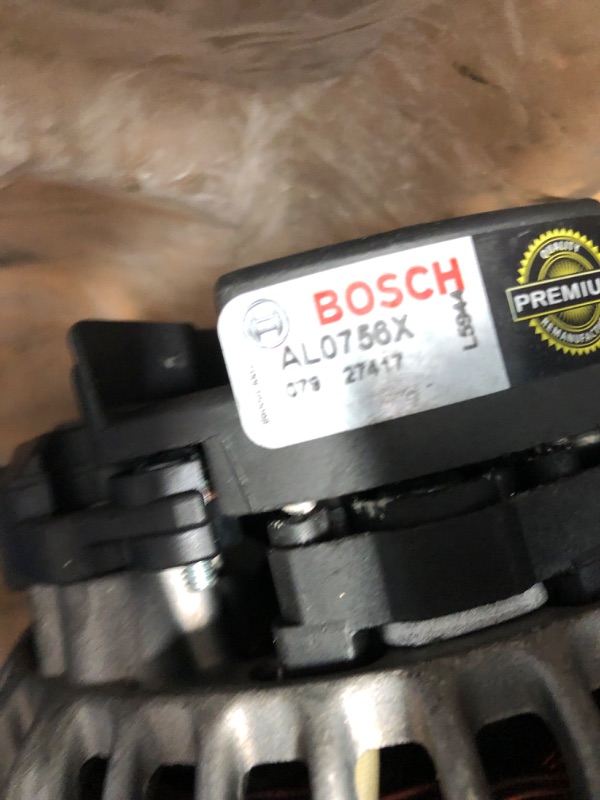 Photo 3 of Bosch Automotive 0986041157 Alternator