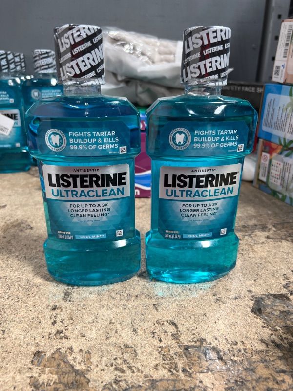 Photo 1 of **EXP DATE 12/2022!! 2pcks of Listerine Ultraclean Tartar Control Antiseptic Mouthwash Cool Mint - 500ml