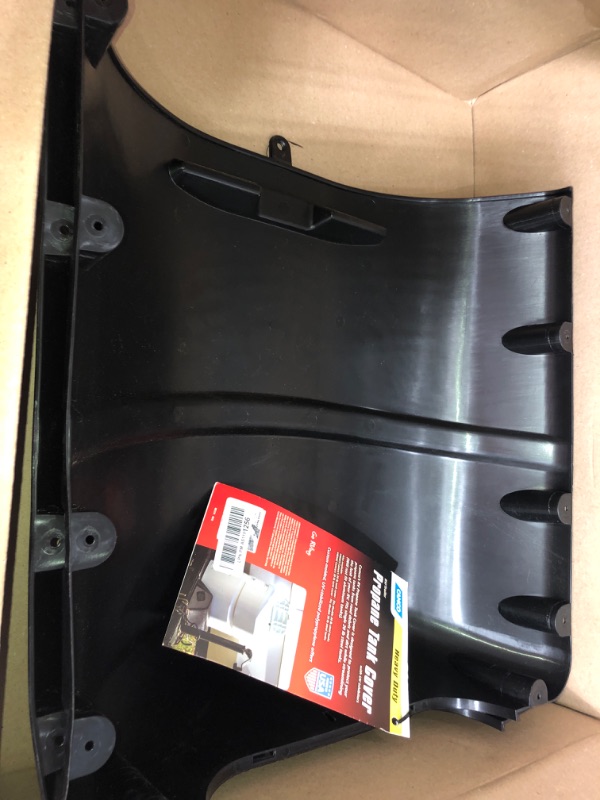 Photo 2 of Camco Mfg 40565 LP Tank Cover 20# SGL Black (Fits 20lb, Single Tank)