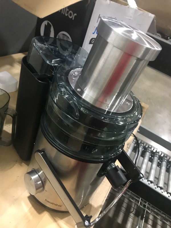 Photo 2 of 1000W 3-SPEED LED Centrifugal Juicer Machines Vegetable and Fruit, Healnitor Juice Extractor with Stainless Steel 3.5" Big Mouth, Easy Clean, BPA-Free, High Juice Yield, Silver