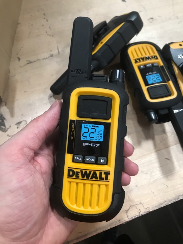 Photo 3 of **ONLY THE WALKIE TALKIES**  DEWALT DXFRS800 Bundle 2W Walkie Talkies Heavy Duty Business Two-Way Radios, 6 Pack with 6 Headsets Plus Gang Charger (DXFRS800BCH6-SV1) 2 Watt 6 Pack + Headsets + Gang Charger Walkie Talkies