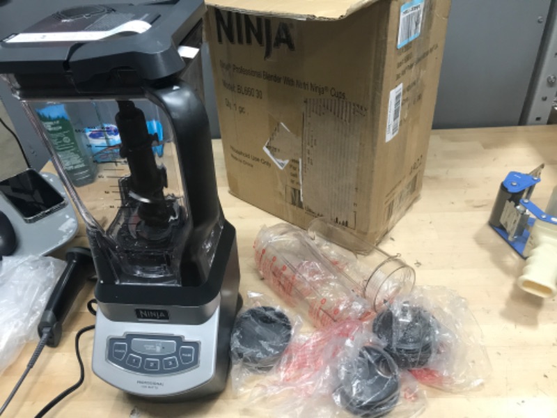 Photo 3 of ***PARTS ONLY*** ***SEE NOTES*** Ninja BL660 Professional Compact Smoothie & Food Processing Blender, 1100-Watts, 3 Functions for Frozen Drinks, Smoothies, Sauces, & More, 72-oz.* Pitcher, (2) 16-oz. To-Go Cups & Spout Lids, Gray 1100 Watts with Single Se