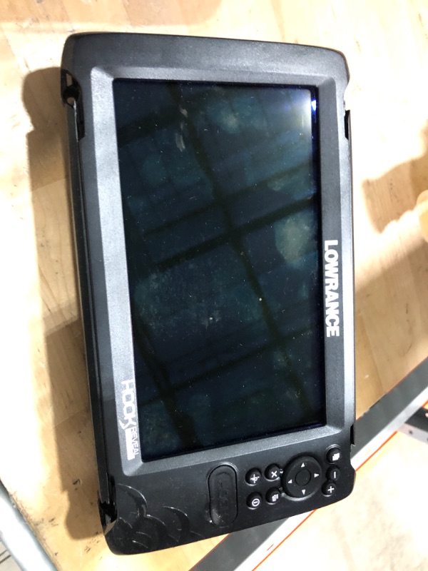 Photo 2 of Lowrance Hook Reveal 9 Fish Finder 9 Inch Screen with Transducer and C-MAP Preloaded Map Options 4000 US Lake Map 9 Inch TripleShot