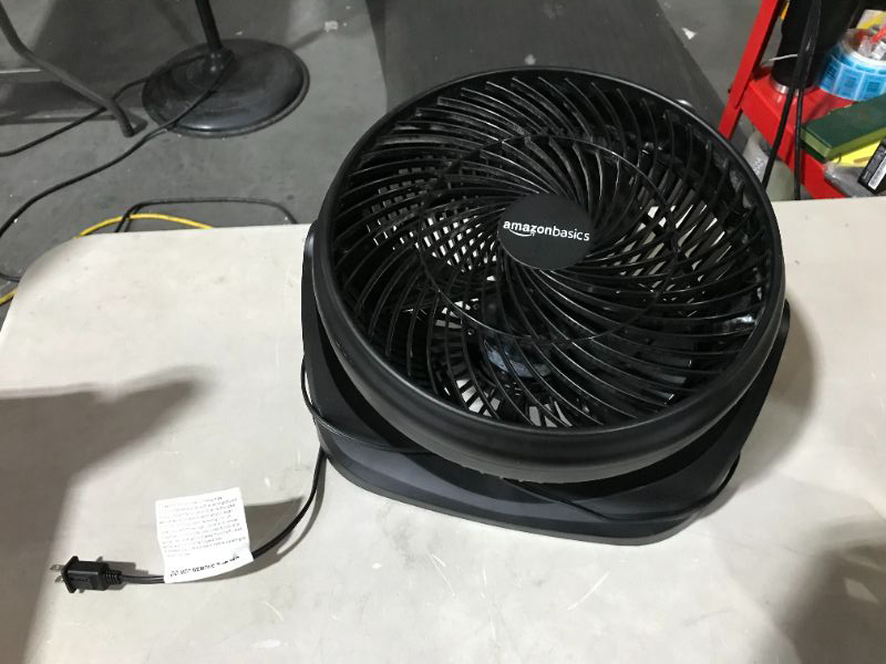 Photo 2 of ***DAMAGED - SEE NOTES***
Amazon Basics 3 Speed Small Room Air Circulator Fan, 11-Inch