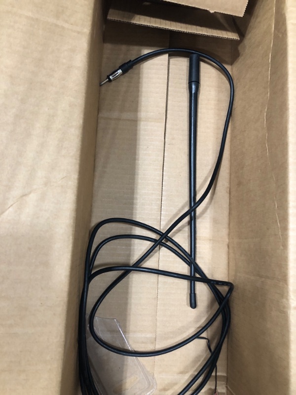 Photo 5 of **USED**
SCOSCHE RMA900 Replacement Black Car Antenna with Mast and Cable