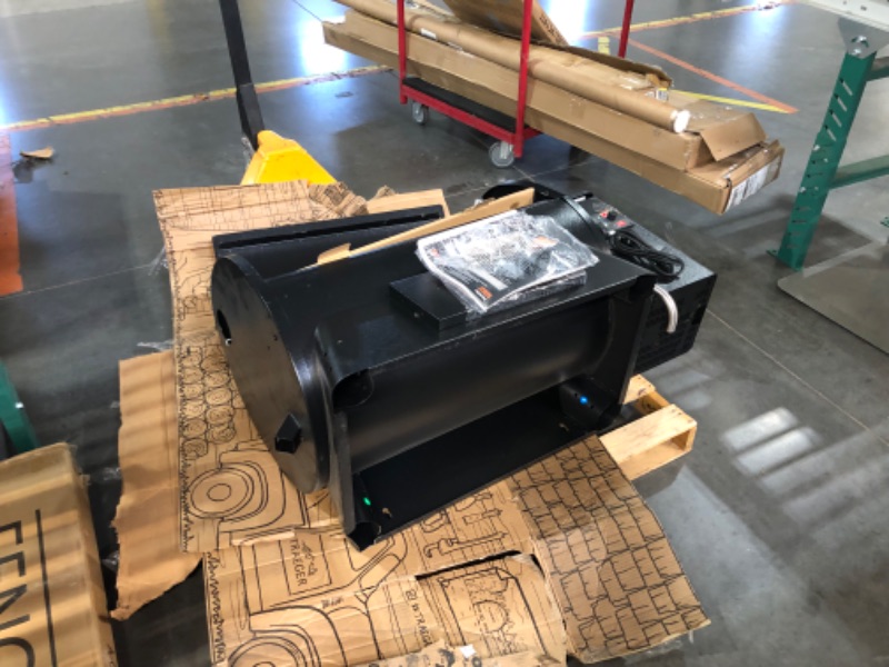 Photo 11 of ***PALLETIZED ITEM - TRUCK/TRAILER PICKUP ONLY - USED - MAJOR DAMAGE - MISSING PARTS - SEE COMMENTS***
Traeger Grills Pro 780 Electric Wood Pellet Grill and Smoker with WiFi and App Connectivity, Black