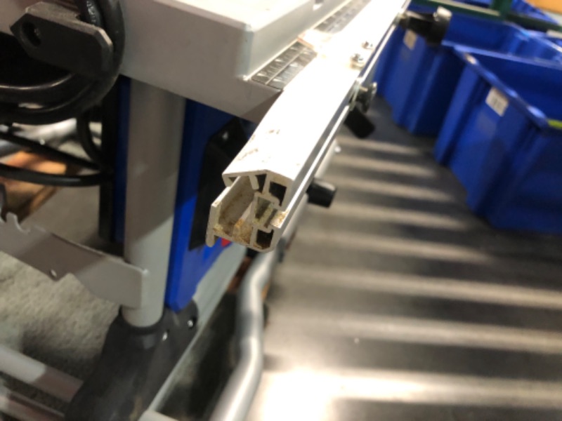 Photo 9 of ***DAMGED - BENT - MISSING NUMEROUS PARTS - SEE PICTURES - UNABLE TO VERIFY FUNCTIONALITY***
Kobalt 10-in 15-Amp 120-Volt Corded Portable Jobsite Table Saw with Gravity Rise Stand