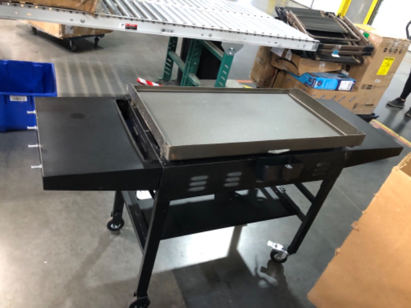 Photo 4 of ***USED - DAMAGED - MISSING PARTS - SEE COMMENTS***
Blackstone 1554 36" Omnivore Griddle with Folding Side Shelves, 36 Inch, Black