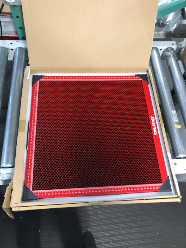 Photo 3 of Dofiki Steel Honeycomb Laser Bed 400mm x 400mm Magnetic Honeycomb Cutting Mat for Laser Engraver Cutter Tray, Cutting Area: 400mm x 400mm, 15.7" x 15.7" Red