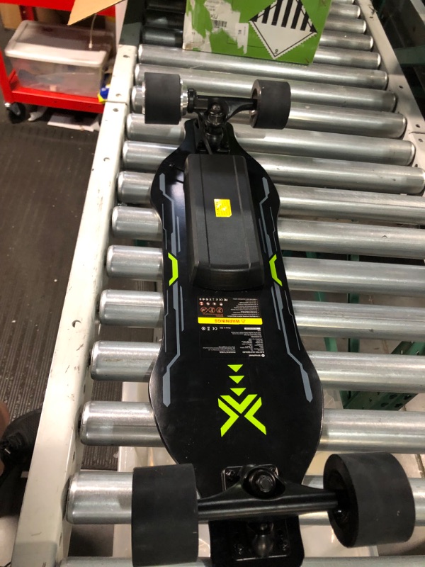 Photo 3 of ***NOT FUNCTIONAL - DOESN'T POWER ON UNLESS IT'S PLUGGED IN - FOR PARTS ONLY - NONREFUNDABLE***
isinwheel V6 Electric Skateboard with Remote, 1200W/450W Brushless Motor, 30 Mph /12Mph Top Speed