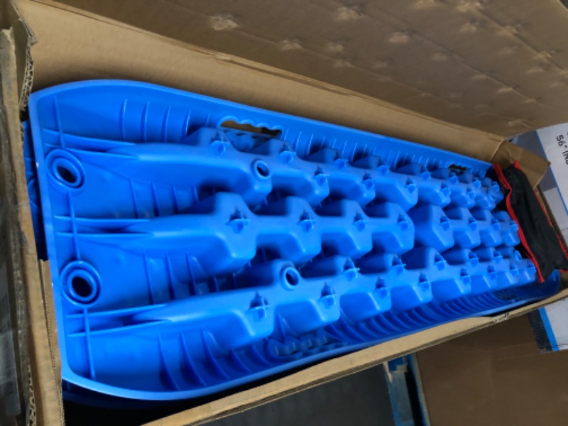 Photo 1 of X-BULL New Recovery Traction Tracks Sand Mud Snow Track Tire Ladder 4WD (Blue,3gen) Bag+Hardware+Tracks Blue