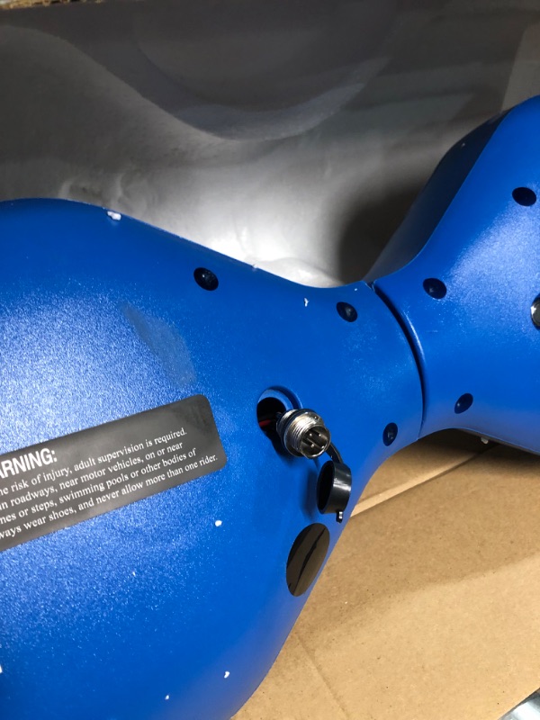 Photo 2 of *PARTS ONLY* DOES NOT TURN ONHover-1 Axle Kids&#39; Hoverboard - Blue