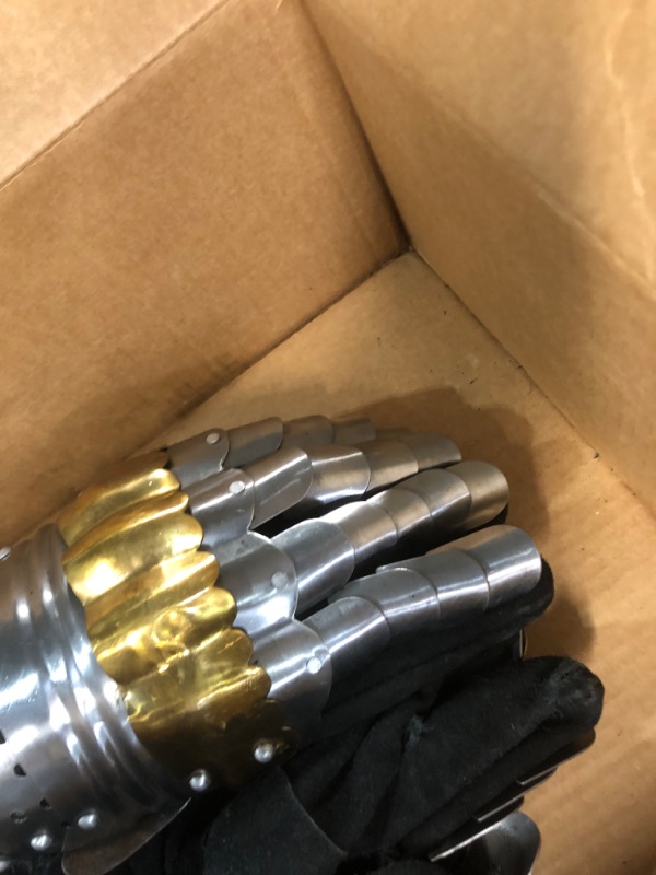 Photo 3 of ****SEE NOTES/NONREFUNDABLE FOR PARTS*****
\QUALITYMUSICSHOP Handicrafts Armor Pair Brass Accents Gauntlet Gloves 