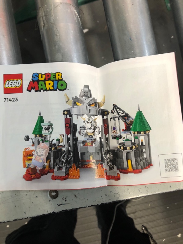 Photo 3 of ***Parts only***LEGO Super Mario Dry Bowser Castle Battle Expansion Set 71423, Buildable Game with 5 Super Mario Figures, Collectible Playset to Combine with a Starter Course