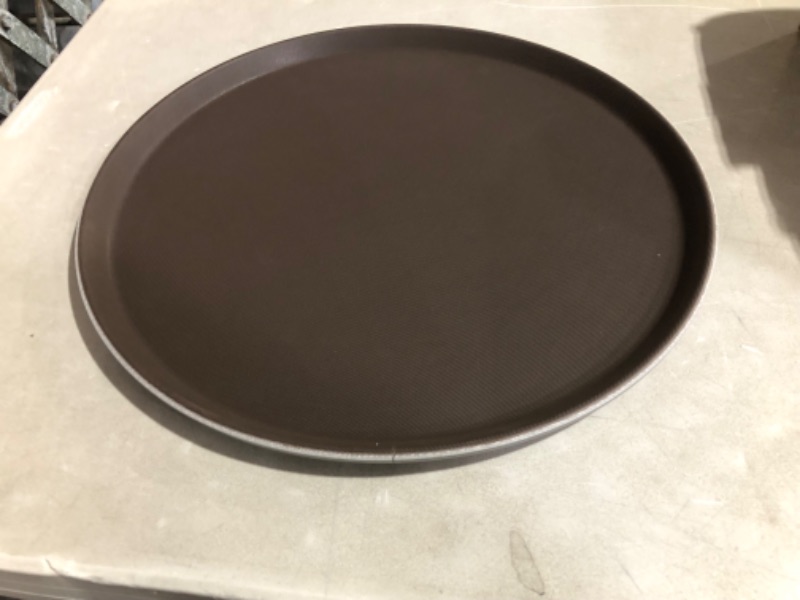 Photo 4 of ***USED - CRACKED - SEE PICTURES***
New Star Foodservice 25361 Restaurant Grade Non-Slip Tray, Plastic, Rubber Lined, Round (18-Inch, Brown)