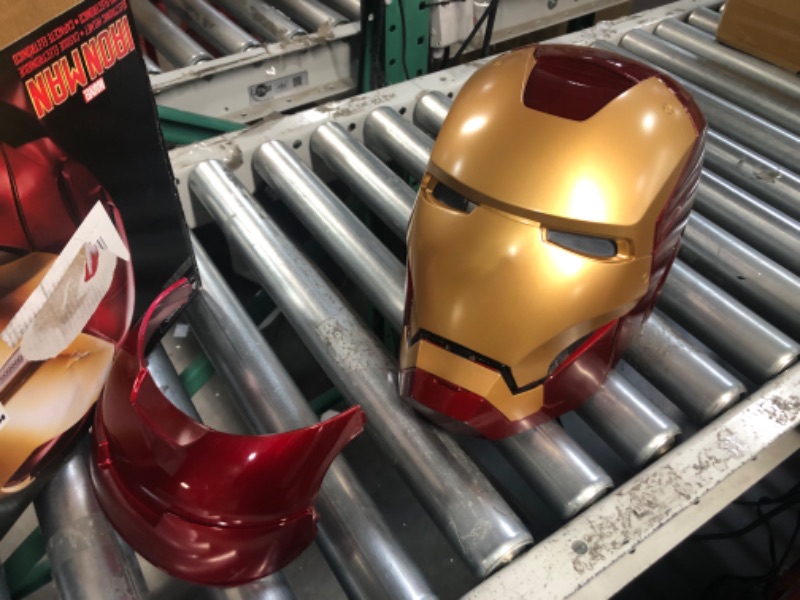 Photo 2 of Avengers Marvel Legends Iron Man Electronic Helmet - Multicolor Characters