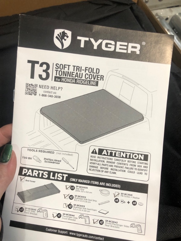 Photo 3 of Tyger Auto T3 Soft Tri-fold Truck Bed Tonneau Cover Compatible with 2017-2023 Honda Ridgeline | 5'4" (64") Bed | TG-BC3H1065