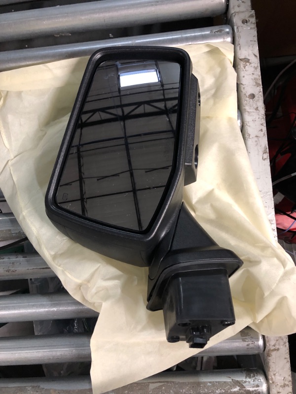 Photo 3 of (READ NOTES) Driver Left/Right Side Door Mirror Textured Back Cover Power Heated Glass Manual Folding without Clearance Light For Chevrolet Silverado and GMC Sierra 1500 from 2019 to 2023
