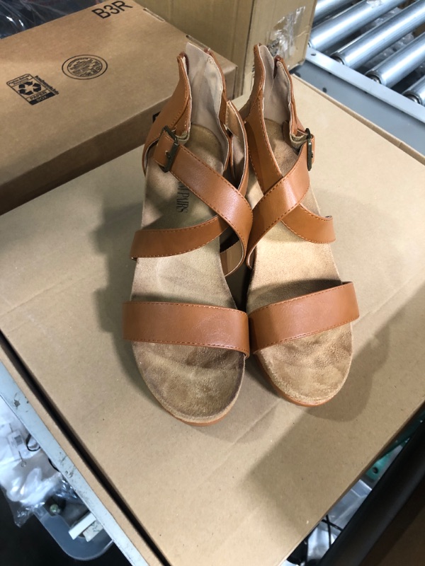 Photo 2 of * used * 
DREAM PAIRS Women's Open Toe Buckle Ankle Strap Summer Platform Wedge (Camel) SIZE 7.5