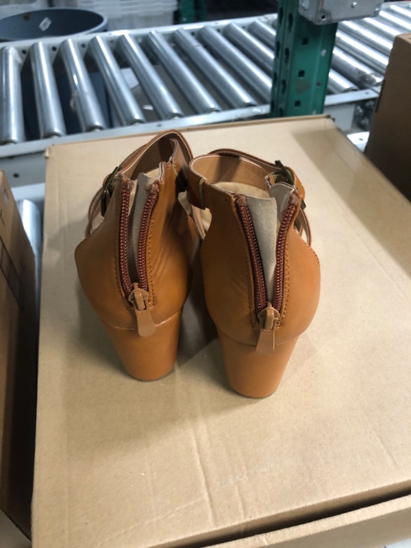 Photo 3 of * used * 
DREAM PAIRS Women's Open Toe Buckle Ankle Strap Summer Platform Wedge (Camel) SIZE 7.5