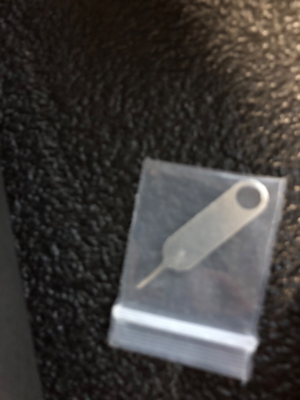 Photo 1 of * not functional * sold for parts * 
EZshoot Bore Sight Kit Bright Green or Red Dot BoreSighter with Big Button Switch for .17 to 12GA Caliber green laser