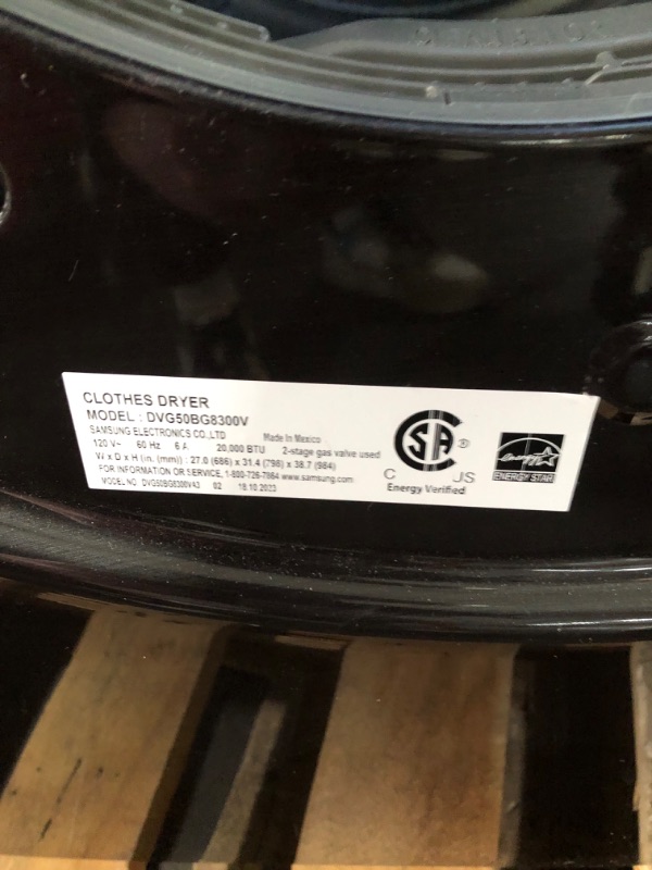 Photo 4 of (READ NOTES) 7.5 cu. ft. Smart Gas Dryer with Steam Sanitize+ and Sensor Dry in Brushed Black
