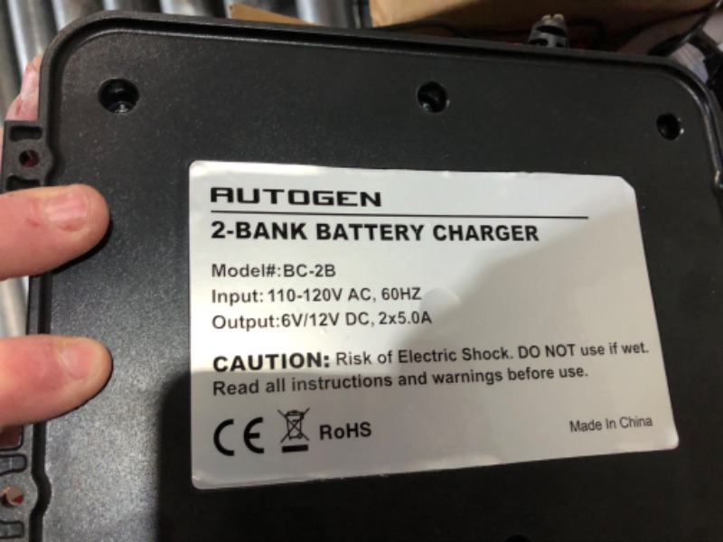 Photo 2 of 
AUTOGEN 2-Bank Marine Battery Charger