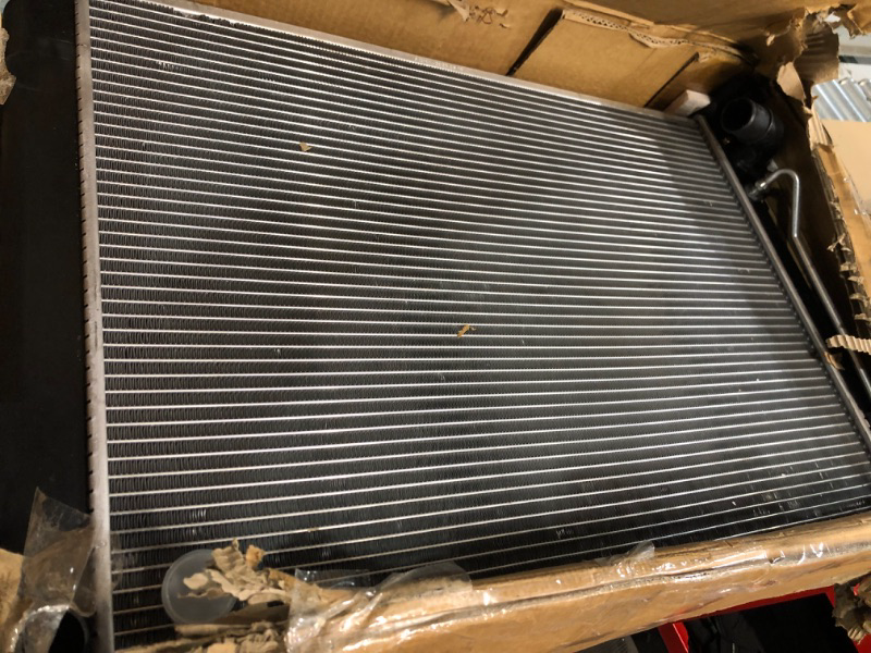 Photo 2 of * used * 
Stock photo for reference TECSSX-0056 Vehicle Radiator 