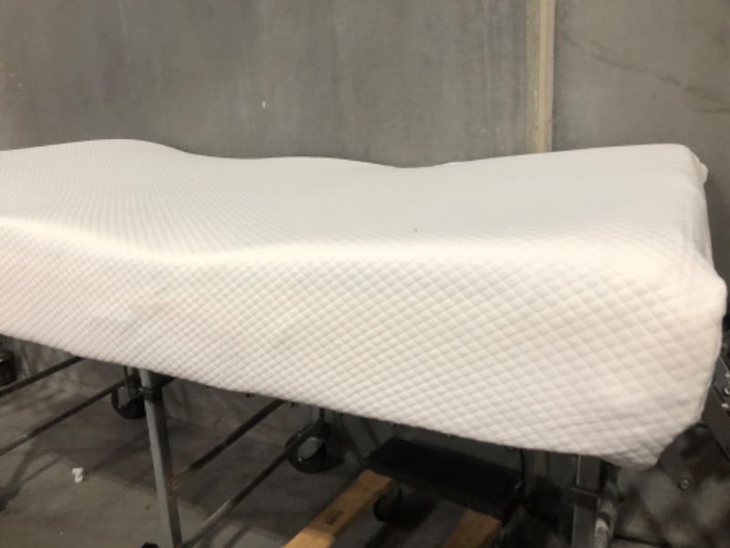 Photo 1 of *MINOR STAIN ON ITEM*
Gel Memory Foam Medium-Firm Mattress for Pressure Relief & Soundly Sleep- TWIN