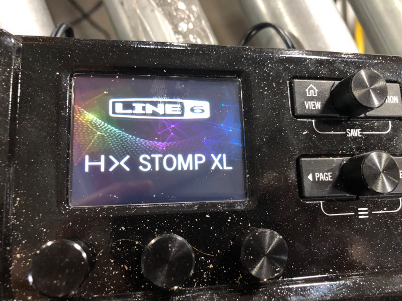 Photo 2 of Line 6 HX Stomp XL, Black Black HX Stomp XL