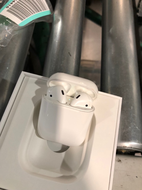 Photo 2 of Apple Airpods In-Ear Bluetooth Wireless Headset (Renewed)