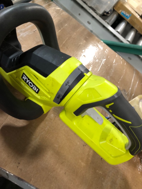 Photo 1 of * important * see notes *
RYOBI RY40602BTL 24 in. 40-Volt Lithium-Ion Cordless Battery Hedge Trimmer (Tool Only)